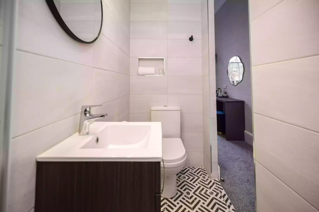 Modern bathroom at the Mentone Hotel