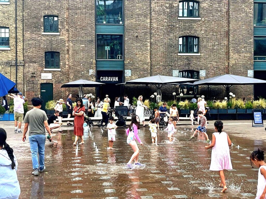 Granary Square Fountains things to do with kids near Kings Cross