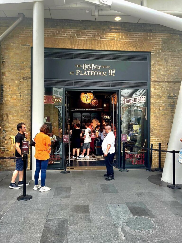 Harry Potter Shop Kings Cross things to do with kids